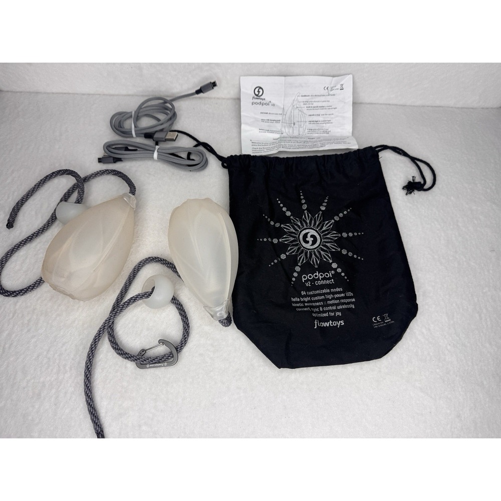 Flowtoys PodPoi V2 Connect New LED Poi Set Rechargeable Tested Working w Bag